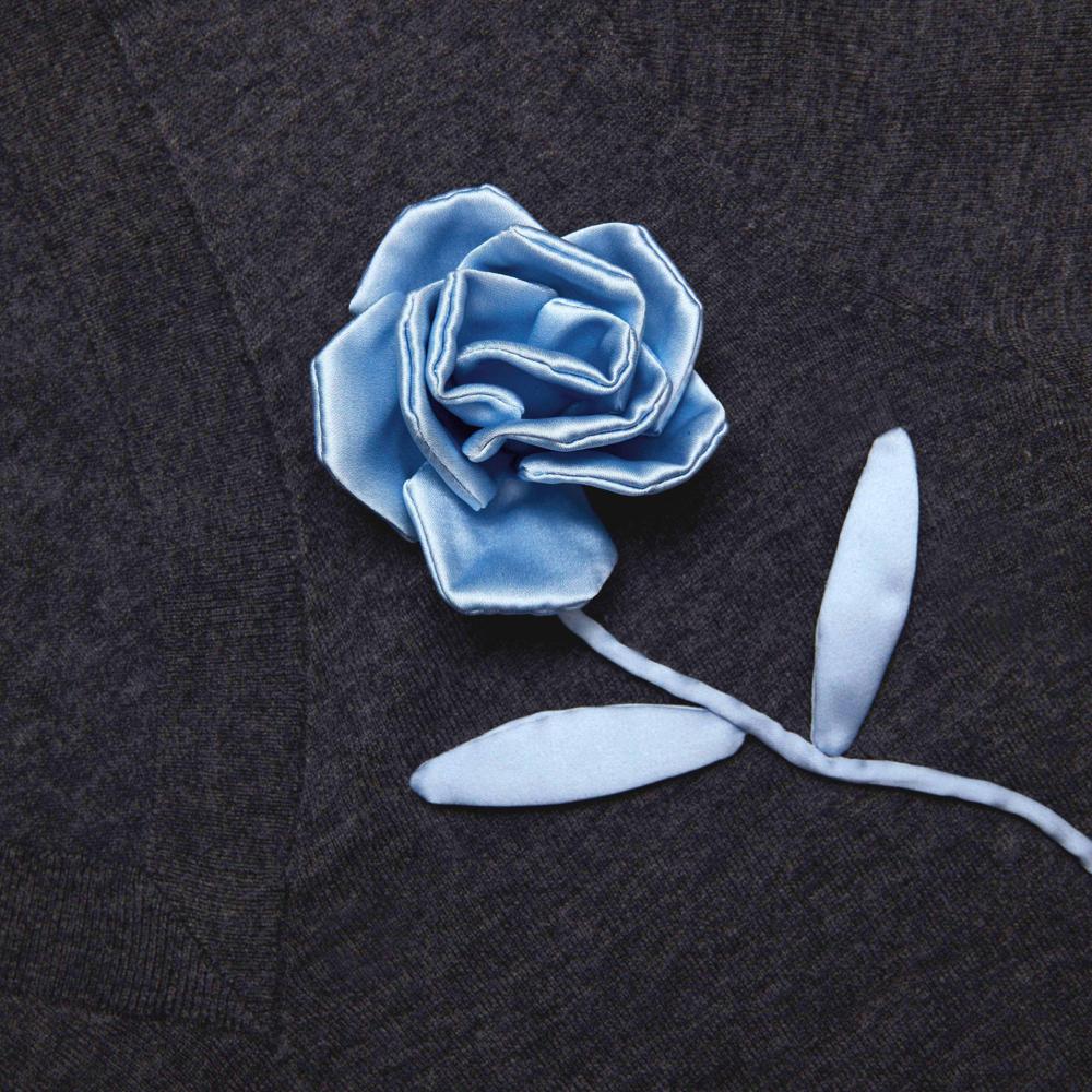 SP VIP PRICE Charcoal Blue Rose Lightweight Jumper