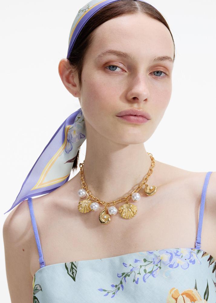 SP VIP PRICE Gold Pearl Shell Charm Necklace